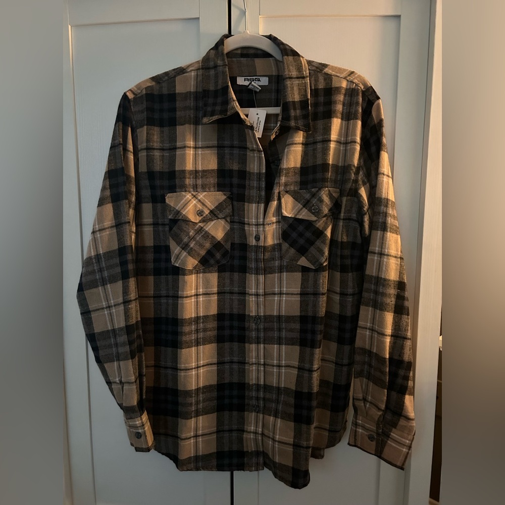 RSQ-Men’s-Flannel-Size Medium